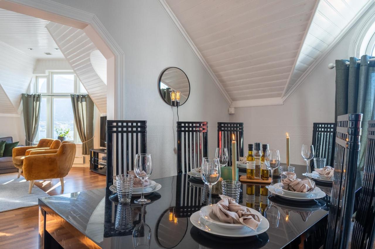 Enter Tromso - Exclusive 4 Bedroom Villa Bagian luar foto