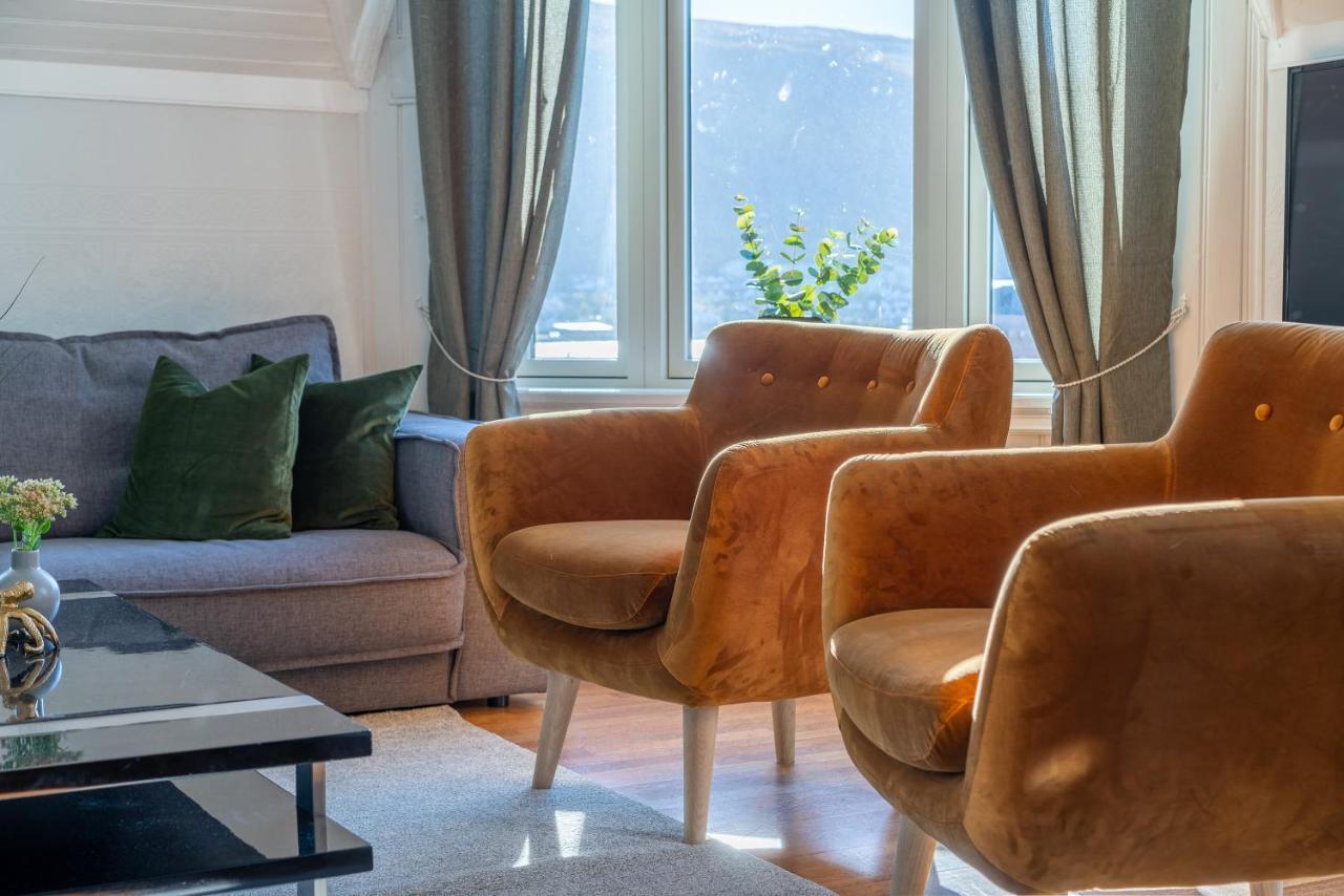 Enter Tromso - Exclusive 4 Bedroom Villa Bagian luar foto